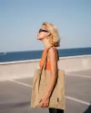 "TOTE SHOPPER" БЕЖЕВА