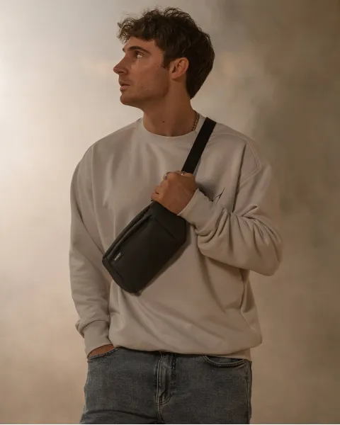 "Shuttle bag" матова, чорна