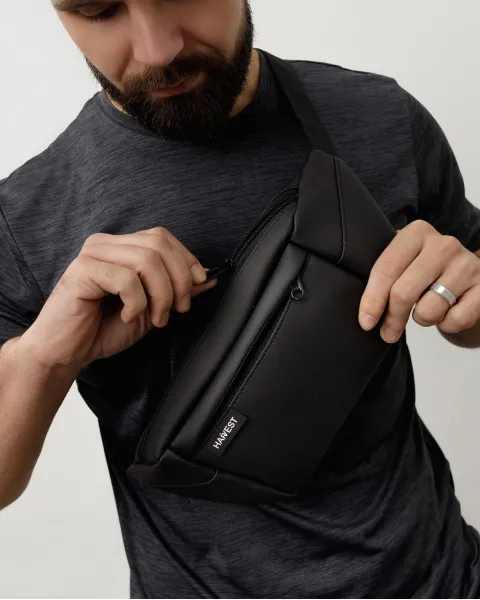 "Shuttle bag" матова, чорна