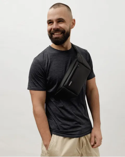 "Shuttle bag" матова, чорна