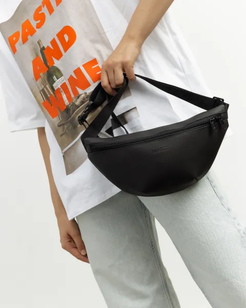 "Minimalistic bag" екошкіра, чорна