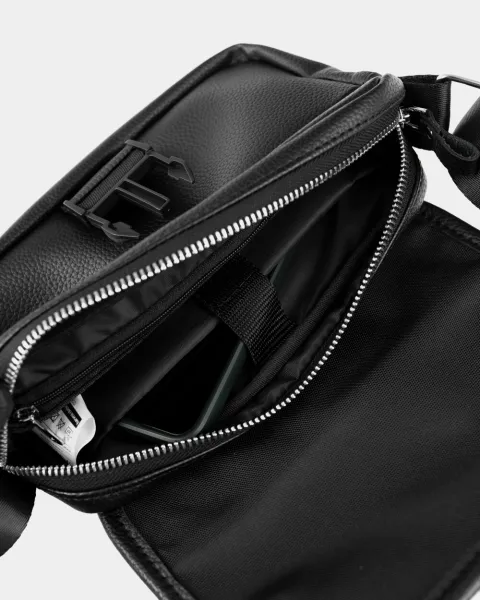 "CLASSIC BAG" екошкіра, чорна