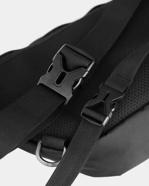 "TECH BAG 01" поліестер, чорна