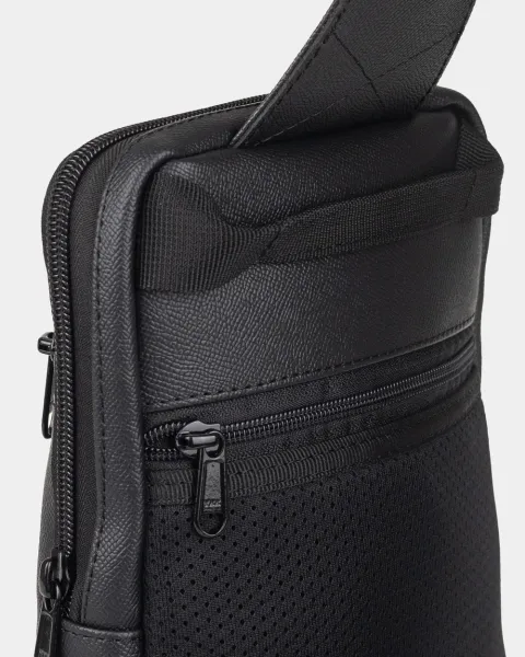 "SHUTTLE UNO BAG 01" екошкіра, чорна
