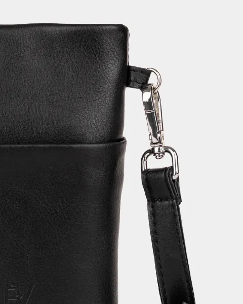 "Pouch bag" чорна