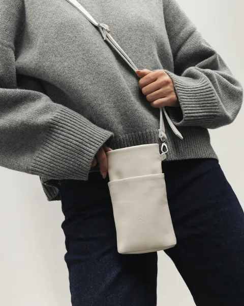 "Pouch bag" молочна