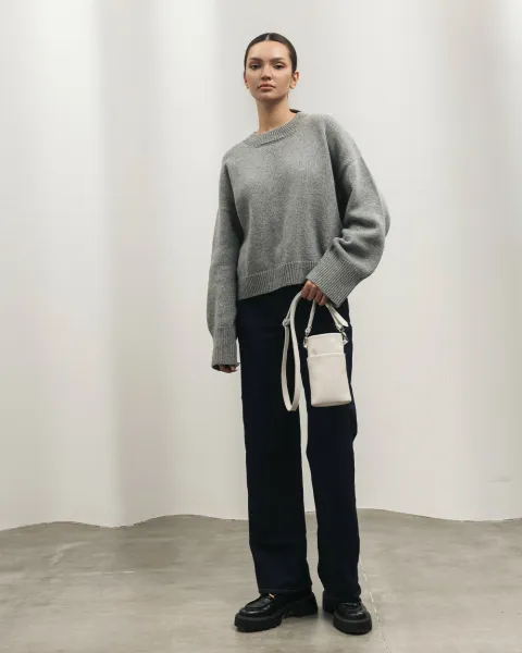 "Pouch bag" молочна