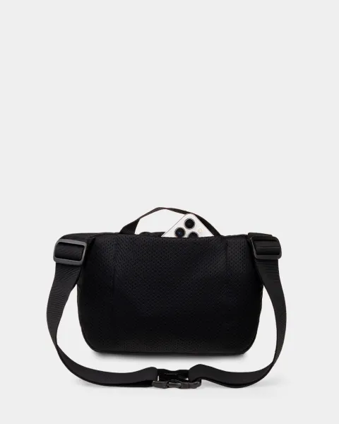 "Basic Bag" поліестер, чорна