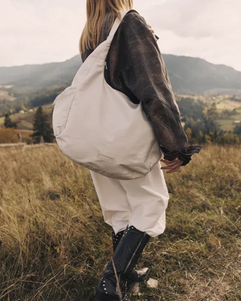 "Trainy Bag" нейлон, молочна