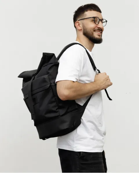"Rolltop 2" (18 л.) поліестер, чорний