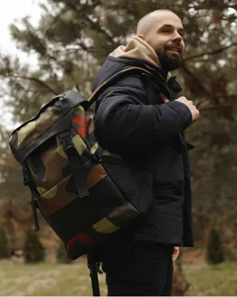 "TRAVELER" принт отем