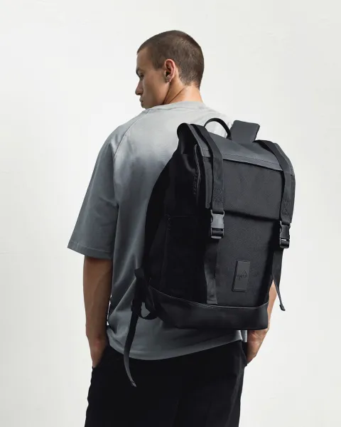 "AVIAPACK LARGE" (20 л.) ЧОРНИЙ