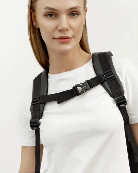 "Tipoleather Mini" екошкіра, чорний