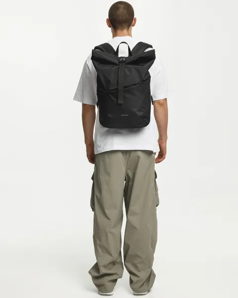 "Basic Rolltop" (23 л.) поліестер, чорний