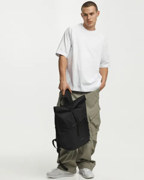 "Basic Rolltop" (23 л.) поліестер, чорний