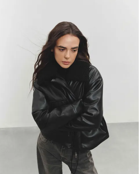 Куртка "Kendall" чорна