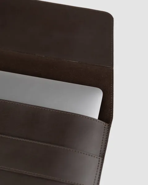 "LAPTOP CASE" коричневий