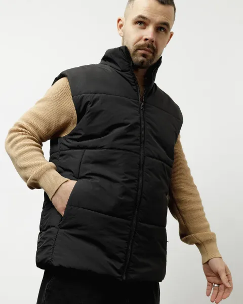 Жилет "Arian" чорний